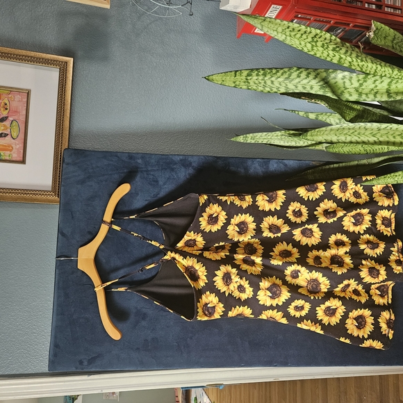 EUC CVG Active Sunflower Print Dress/Romper - Picture 8 of 11